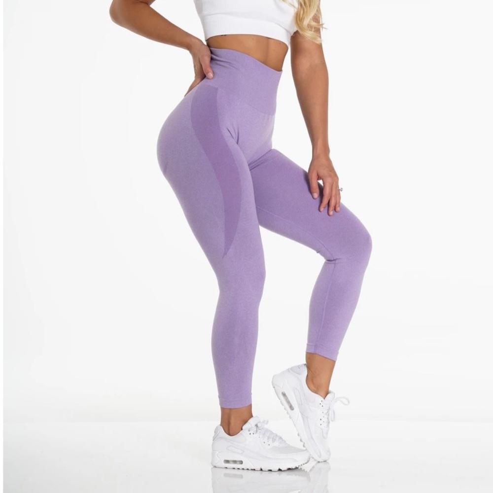 NVGTN Lilac contour seamless legging